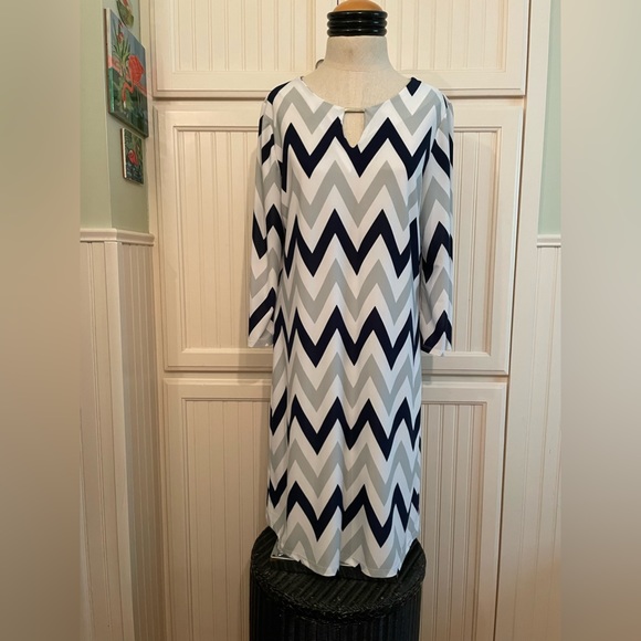 EASY CARE KNIT DRESS - Picture 1 of 11